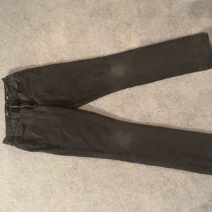 Kardashian skinny jeans